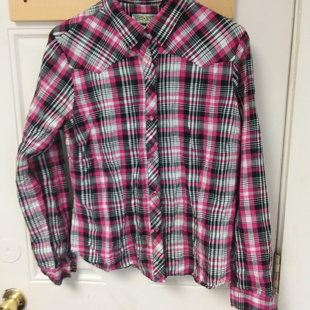 Shyanne genuine clothing pink long sleeve